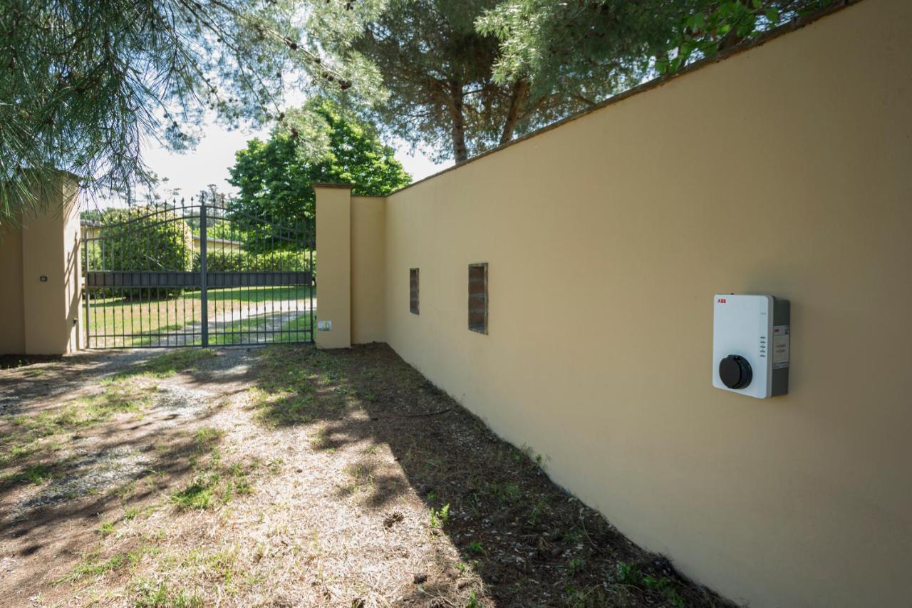 Podere Belvedere Livorno Exterior photo